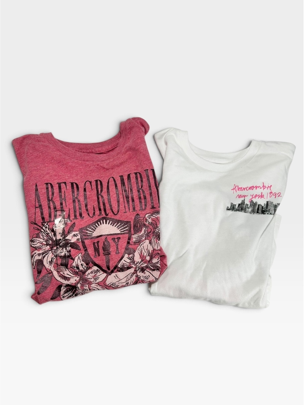 Abercrombie Kids Graphic T-Shirt Bundle 2 Lot Heather Red White Size 15/16 NWT